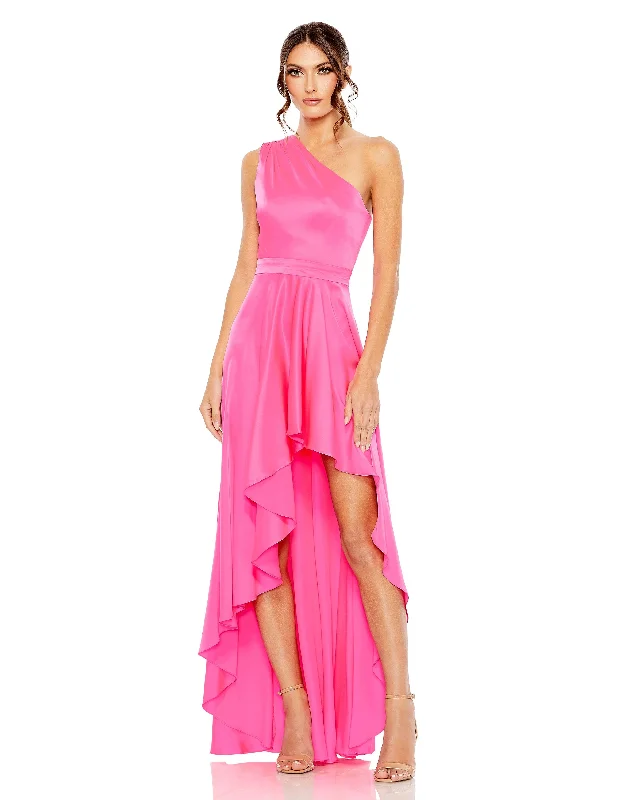 Short - length wedding dresses with a flirty skirt Mac Duggal 49668 High Low Formal Prom Dress Short - length wedding dresses with a flirty skirt Mac Duggal 49668 High Low Formal Prom Dress