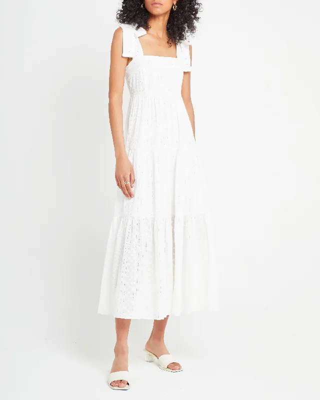 Midi dresses with geometric cutouts for a contemporary and edgy look Cotton Artemis Dress Midi dresses with geometric cutouts for a contemporary and edgy look Cotton Artemis Dress