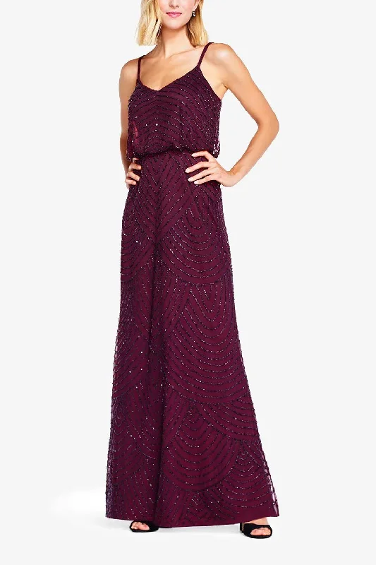 Wedding dresses with a sweetheart - neck and a corseted back Adrianna Papell 091866702 V-Neck Sleeveless Beaded Long Dress Wedding dresses with a sweetheart - neck and a corseted back Adrianna Papell 091866702 V-Neck Sleeveless Beaded Long Dress