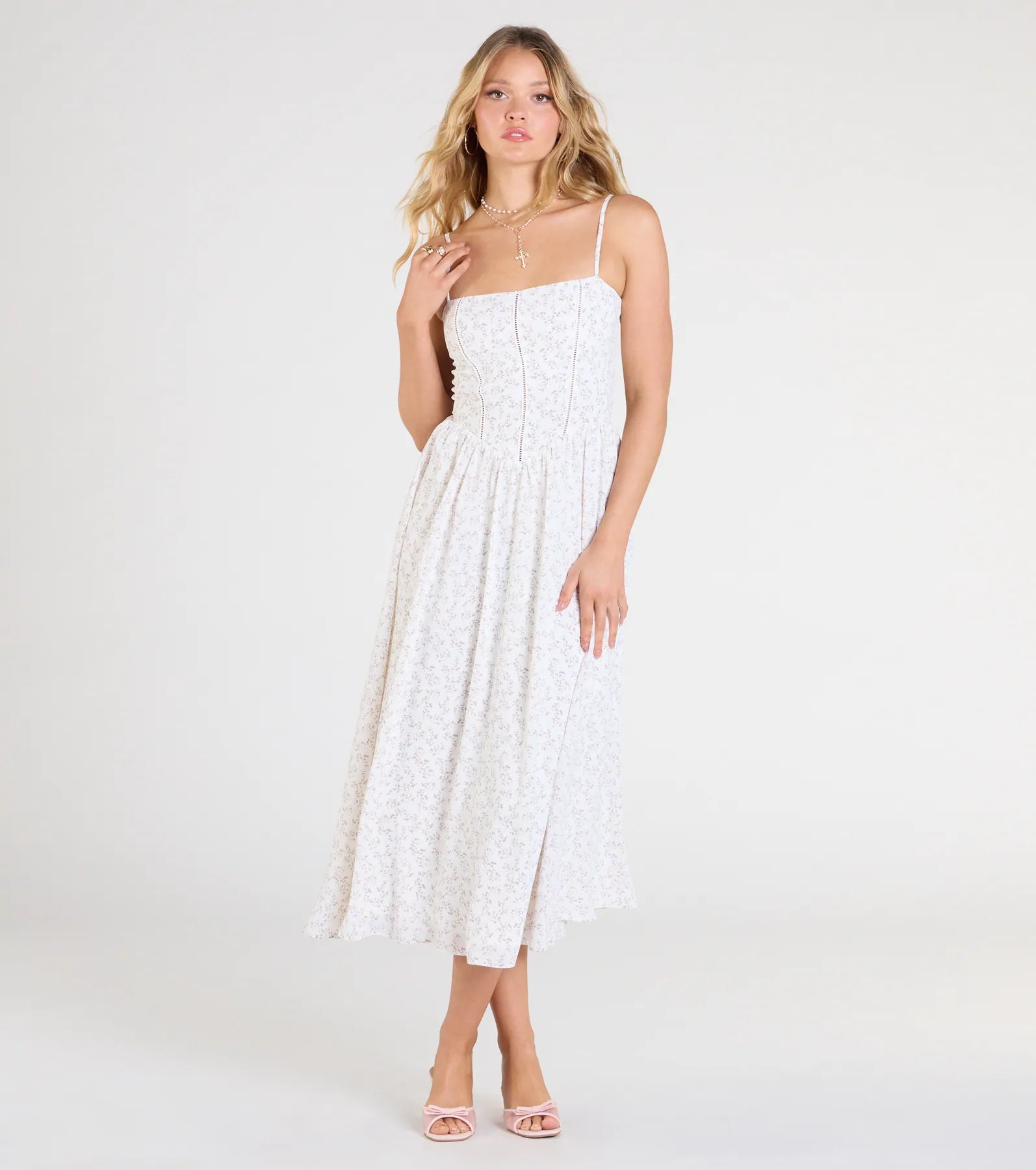 Midi dresses with metallic threads for a glamorous evening event Dreaming Of You Floral A-Line Midi Dress Midi dresses with metallic threads for a glamorous evening event Dreaming Of You Floral A-Line Midi Dress