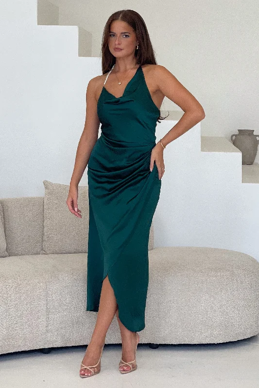 Midi dresses with tiered skirts for a bohemian festival look Pearl Neck Ruched Waist Dress Green Midi dresses with tiered skirts for a bohemian festival look Pearl Neck Ruched Waist Dress Green