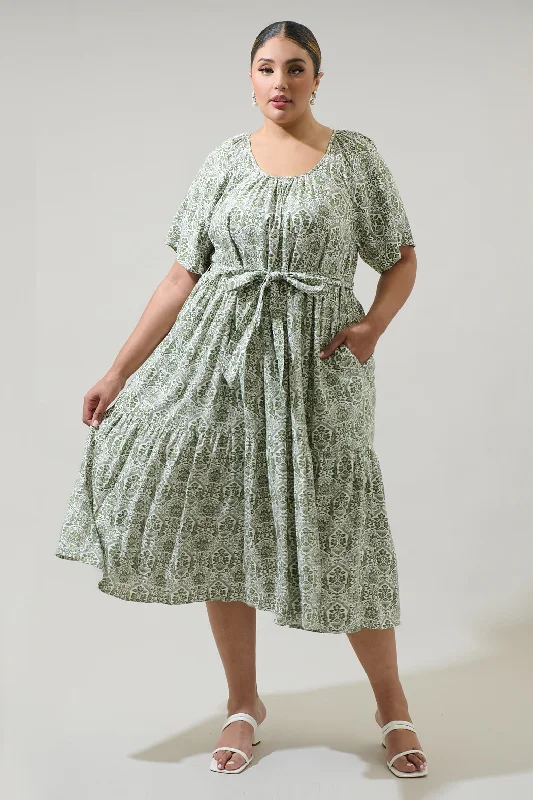 Midi dresses with cotton - blend materials for everyday comfort Estrada Floral Haven Tiered Midi Dress Curve Midi dresses with cotton - blend materials for everyday comfort Estrada Floral Haven Tiered Midi Dress Curve