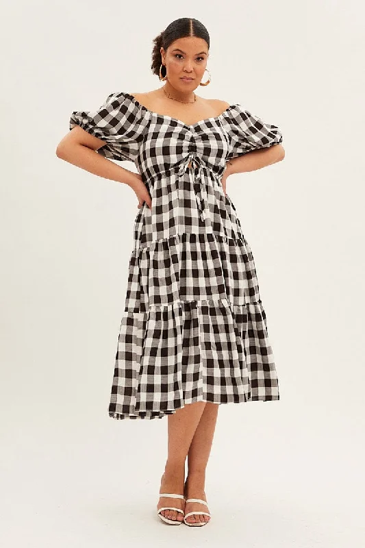 Midi dresses with wrap - around skirts for a customizable fit Stripe Midi Dress Short Sleeve Sweetheart Neck Cut Out Midi dresses with wrap - around skirts for a customizable fit Stripe Midi Dress Short Sleeve Sweetheart Neck Cut Out