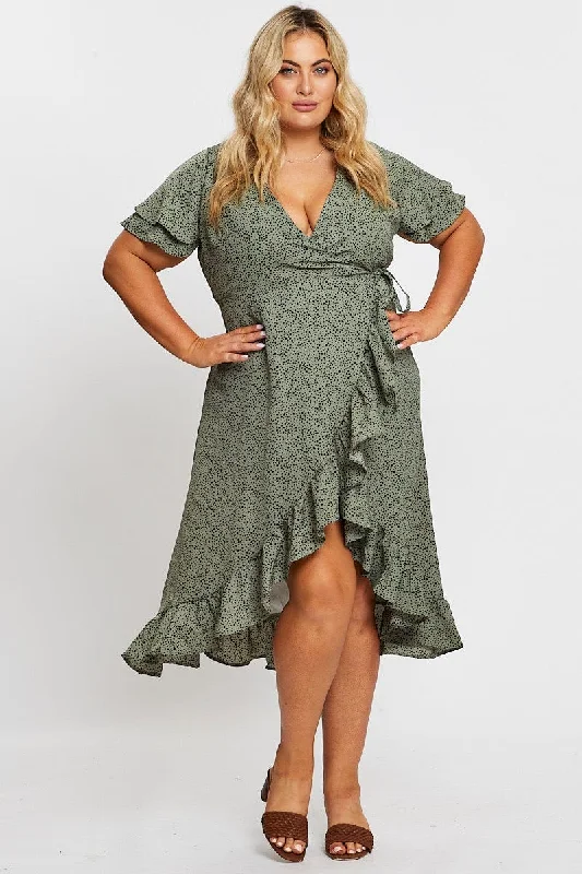 Midi dresses with pleated bodices for a classic and tailored look Geo Print Midi Dress Short Sleeve Ruffle Hem Midi dresses with pleated bodices for a classic and tailored look Geo Print Midi Dress Short Sleeve Ruffle Hem
