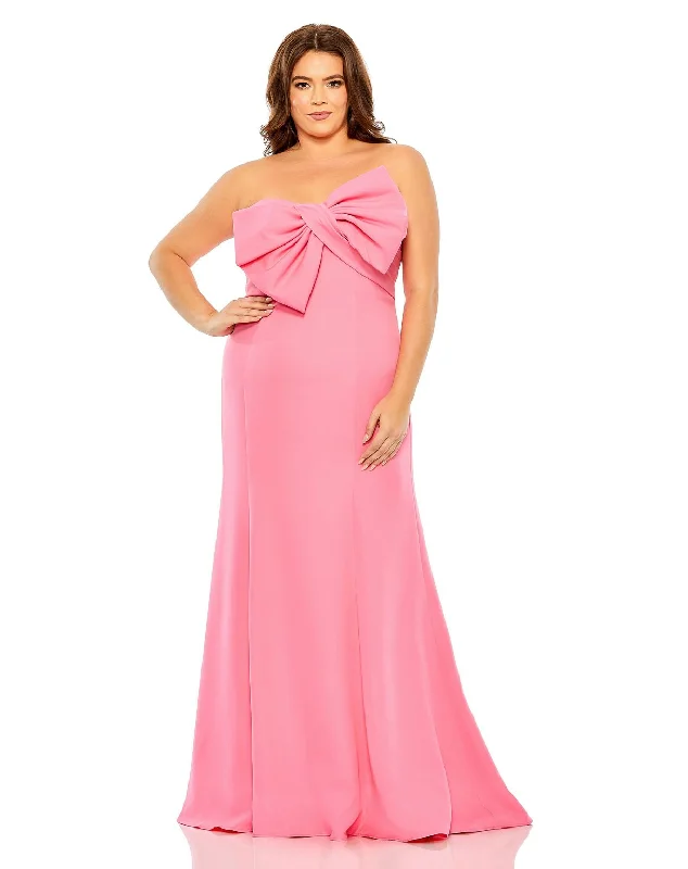 Maternity dress for a baby's first swim Mac Duggal 49709W Plus Size Formal Prom Long Gown Maternity dress for a baby's first swim Mac Duggal 49709W Plus Size Formal Prom Long Gown