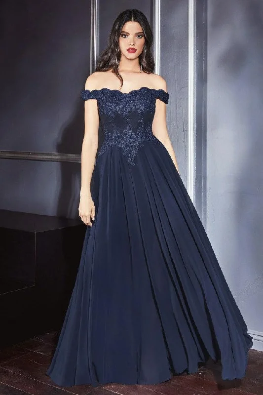 Wedding dresses with a bateau neckline for a classic shape Long Off Shoulder Lace Black Wedding Dress Wedding dresses with a bateau neckline for a classic shape Long Off Shoulder Lace Black Wedding Dress