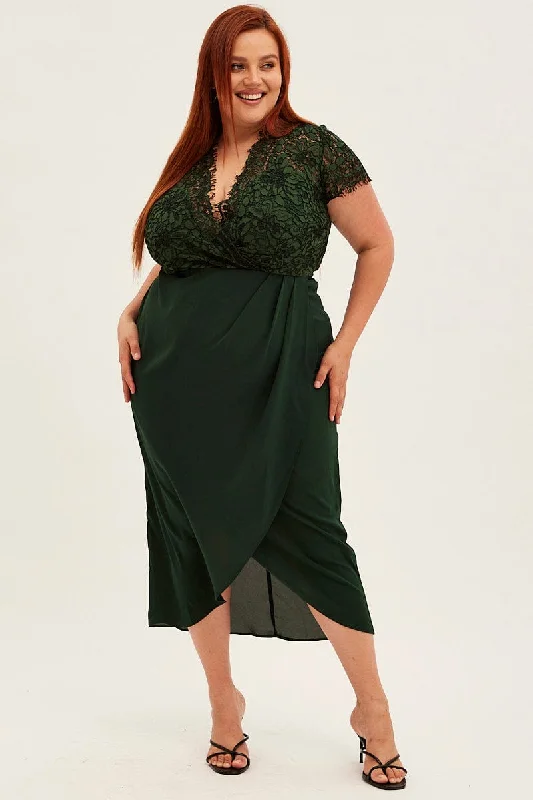 Midi dresses with belted waists to accentuate the figure Green Midi Dress Short Sleeve Lace Top Midi dresses with belted waists to accentuate the figure Green Midi Dress Short Sleeve Lace Top
