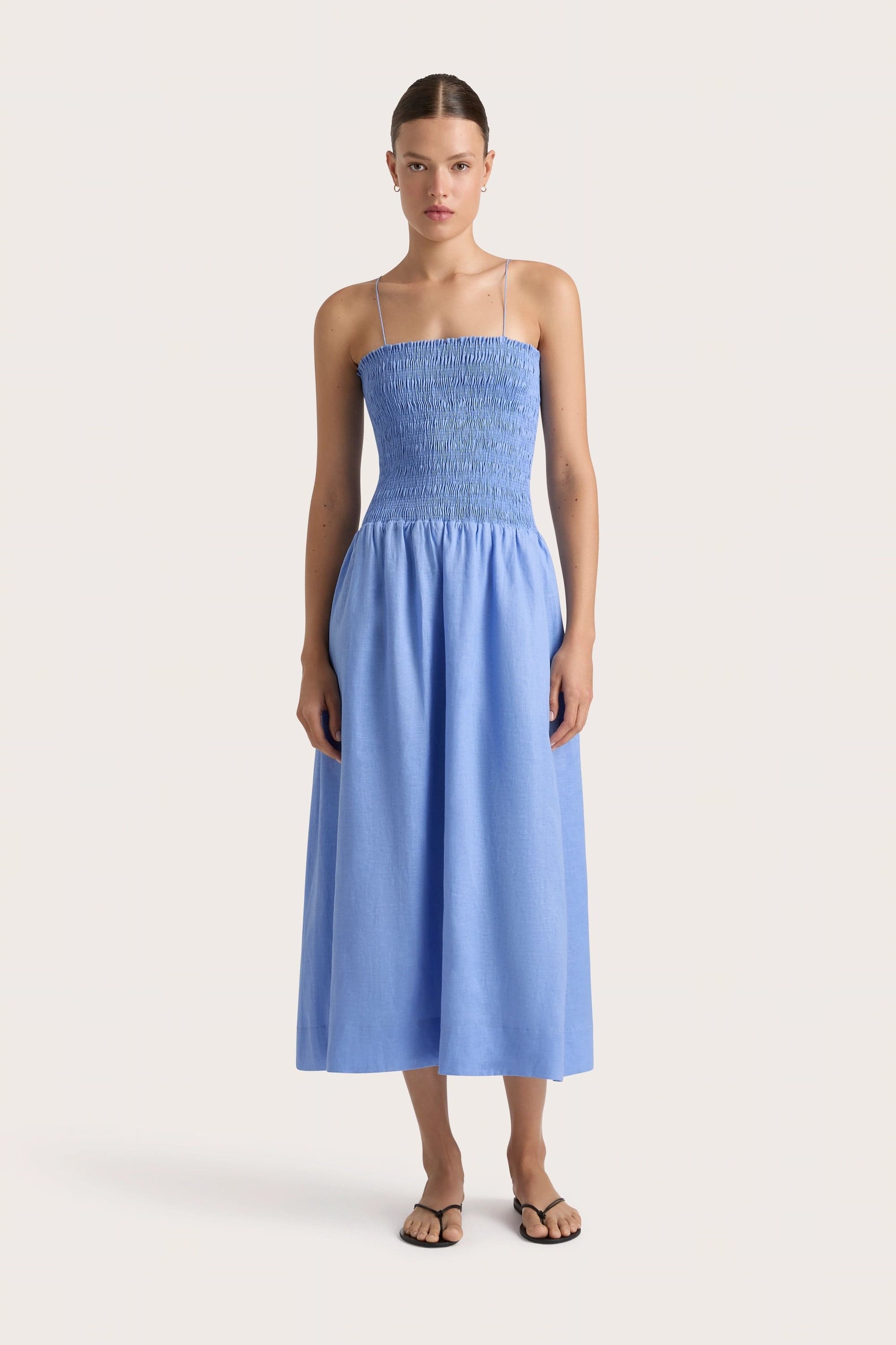 Midi dresses with geometric cutouts for a contemporary and edgy look Geriba Midi Dress Mid Blue - Final Sale Midi dresses with geometric cutouts for a contemporary and edgy look Geriba Midi Dress Mid Blue - Final Sale