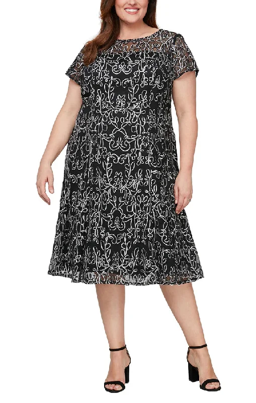 Maternity dress for a baby's first visit to the meditation garden SL Fashions 9420251 Plus Size Embroidered Lace Cocktail Dress Maternity dress for a baby's first visit to the meditation garden SL Fashions 9420251 Plus Size Embroidered Lace Cocktail Dress