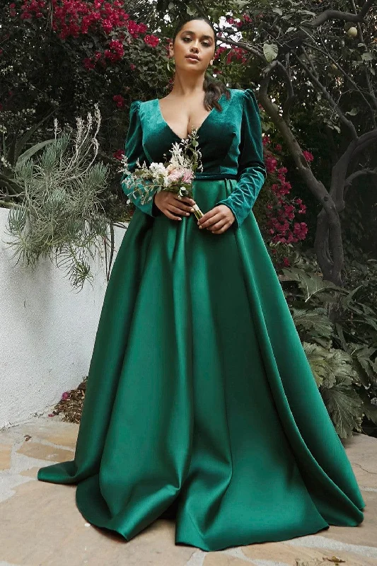 Maternity dress for a baby's first visit to the fair Emerald 24 Cinderella Divine CD226 Long Evening Dress Sale Maternity dress for a baby's first visit to the fair Emerald 24 Cinderella Divine CD226 Long Evening Dress Sale