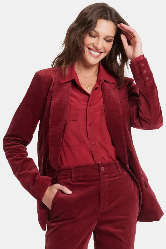 Women's faux fur - trimmed denim jackets for a trendy and cozy style Tuxedo Jacket - Wild Currant Women's faux fur - trimmed denim jackets for a trendy and cozy style Tuxedo Jacket - Wild Currant