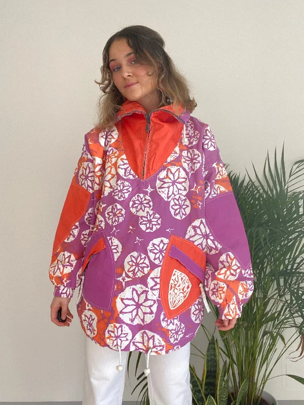 Women's bomber jackets with floral embroidery for a feminine and unique design Vintage Winter Sports Jacket (M) Women's bomber jackets with floral embroidery for a feminine and unique design Vintage Winter Sports Jacket (M)