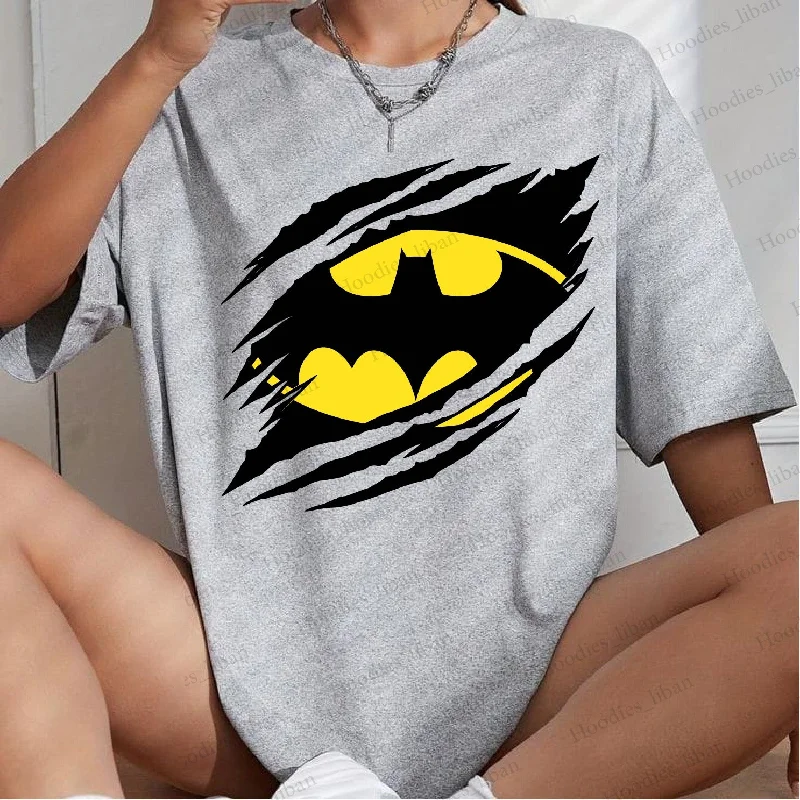 Women's cropped sweatshirt with a lace - trimmed hem for a romantic look Batman tshirt women's oversized Women's cropped sweatshirt with a lace - trimmed hem for a romantic look Batman tshirt women's oversized