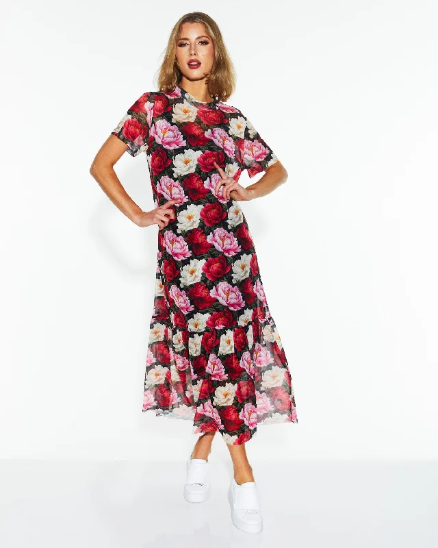 Ball Gown Women Dress with a Full Skirt for a Princess - like Look Fate Lyrical Mesh Dress Oscar Floral Ball Gown Women Dress with a Full Skirt for a Princess - like Look Fate Lyrical Mesh Dress Oscar Floral