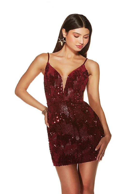 Pleated Women Dress with a Timeless and Elegant Texture Pleated Women Dress with a Timeless and Elegant Texture Alyce 4933 Pleated Women Dress with a Timeless and Elegant Texture Pleated Women Dress with a Timeless and Elegant Texture Alyce 4933