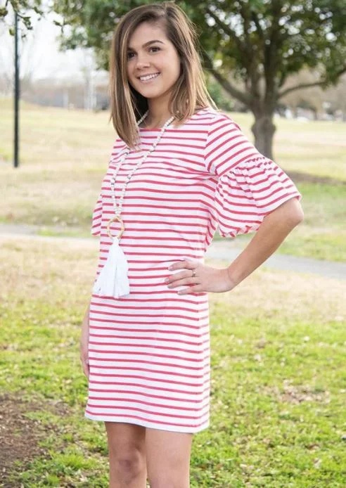 Long - Sleeve Women Dress in Velvet for a Luxurious Winter Look Long - Sleeve Women Dress in Velvet for a Luxurious Winter Look Bell Sleeve Stripe Dress Long - Sleeve Women Dress in Velvet for a Luxurious Winter Look Long - Sleeve Women Dress in Velvet for a Luxurious Winter Look Bell Sleeve Stripe Dress