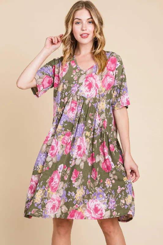 Halter Neck Women Dress to Show Off the Shoulders and Neckline Halter Neck Women Dress to Show Off the Shoulders and Neckline Flower Print V-Neck Ruched Dress Halter Neck Women Dress to Show Off the Shoulders and Neckline Halter Neck Women Dress to Show Off the Shoulders and Neckline Flower Print V-Neck Ruched Dress