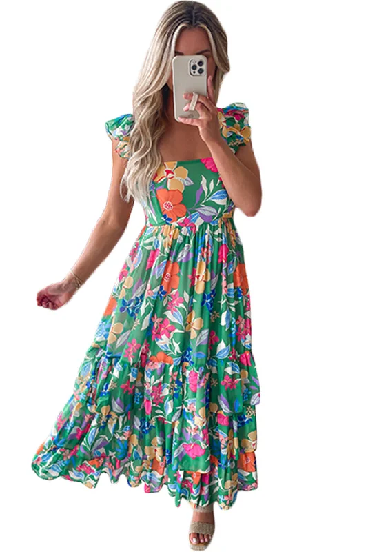 Pleated Women Dress with a Timeless and Elegant Texture Pleated Women Dress with a Timeless and Elegant Texture Floral Print Sleeveless Ruffle Tiered Maxi Dress