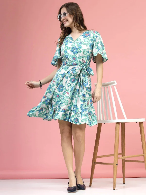 Ruffled Women Dress with Multiple Layers for a Playful and Girly Style Ruffled Women Dress with Multiple Layers for a Playful and Girly Style Cream Coloured Green Floral Printed V-Neck Flared Sleeves Fit Flare Dress Ruffled Women Dress with Multiple Layers for a Playful and Girly Style Ruffled Women Dress with Multiple Layers for a Playful and Girly Style Cream Coloured Green Floral Printed V-Neck Flared Sleeves Fit Flare Dress