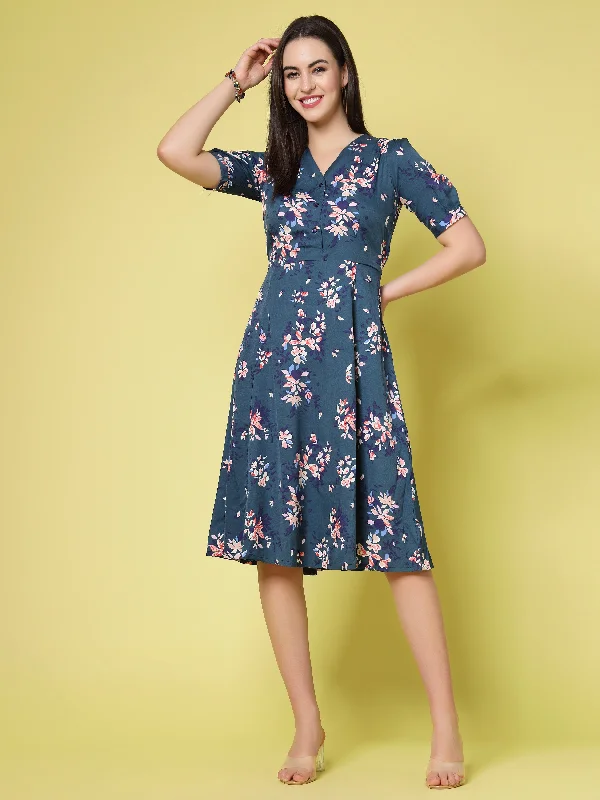 Wrap - Style Women Dress with Adjustable Fit for All Body Types Wrap - Style Women Dress with Adjustable Fit for All Body Types Navy Blue Floral Print Fit Flare Dress Wrap - Style Women Dress with Adjustable Fit for All Body Types Wrap - Style Women Dress with Adjustable Fit for All Body Types Navy Blue Floral Print Fit Flare Dress