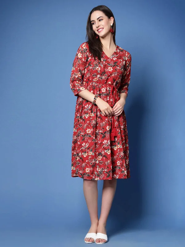 Pleated Women Dress with a Timeless and Elegant Texture Pleated Women Dress with a Timeless and Elegant Texture Red Floral Print V-Neck Fit  Flare Pleated Dress