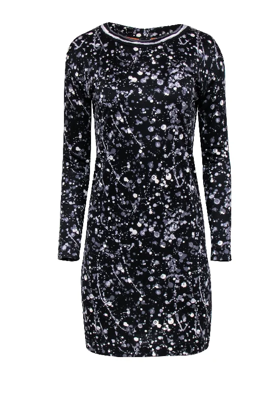 Mini Women Dress with a Short Hem for a Young and Trendy Style Mini Women Dress with a Short Hem for a Young and Trendy Style Tory Burch - Black, White & Grey Splatter Print Silk Dress Sz XS Mini Women Dress with a Short Hem for a Young and Trendy Style Mini Women Dress with a Short Hem for a Young and Trendy Style Tory Burch - Black, White & Grey Splatter Print Silk Dress Sz XS