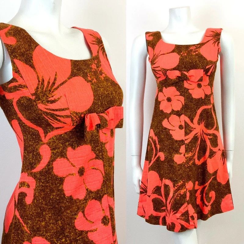 Long - Sleeve Women Dress in Velvet for a Luxurious Winter Look Long - Sleeve Women Dress in Velvet for a Luxurious Winter Look VINTAGE 60s 70s BROWN ORANGE FLORAL HAWAIIAN EMPIRE MOD SLEEVELESS DRESS 6 8