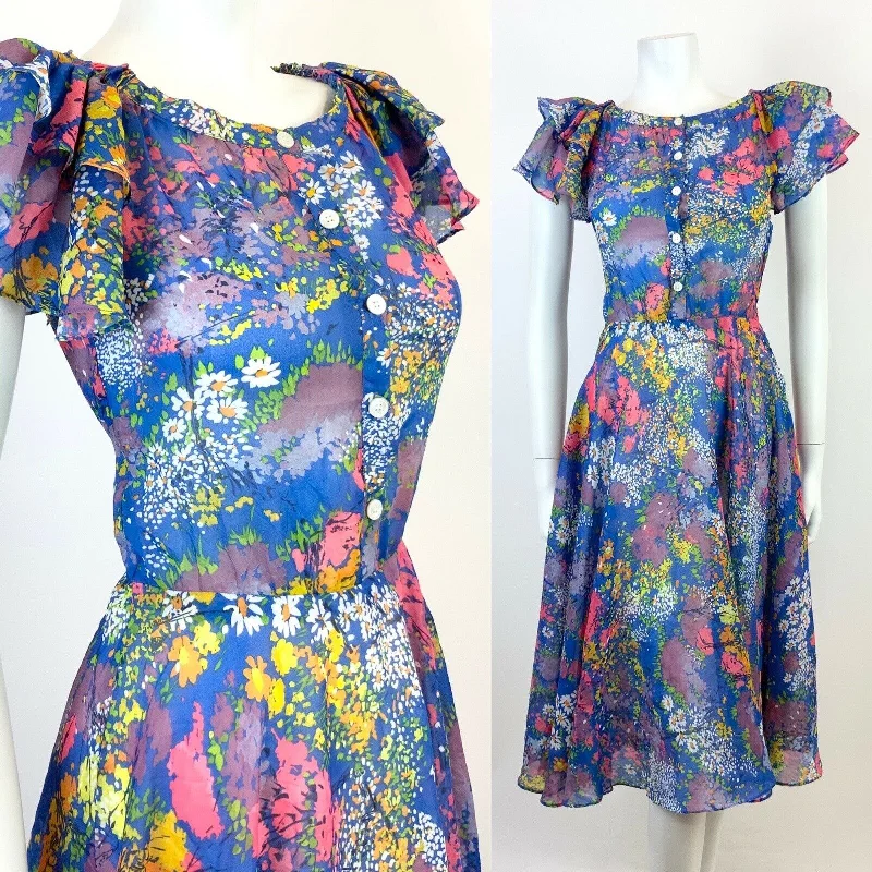 Sleeveless Women Dress in Bright Colors for Summer Parties Sleeveless Women Dress in Bright Colors for Summer Parties VTG 70s 80s BLUE WHITE PINK GREEN FLORAL DITSY SHEER RUFFLED SUMMER DRESS 8 Sleeveless Women Dress in Bright Colors for Summer Parties Sleeveless Women Dress in Bright Colors for Summer Parties VTG 70s 80s BLUE WHITE PINK GREEN FLORAL DITSY SHEER RUFFLED SUMMER DRESS 8