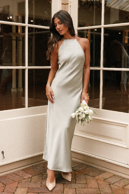 Maxi dresses with tassel accents for a fun and lively touch Hadley Halterneck Maxi Dress - Sage Maxi dresses with tassel accents for a fun and lively touch Hadley Halterneck Maxi Dress - Sage