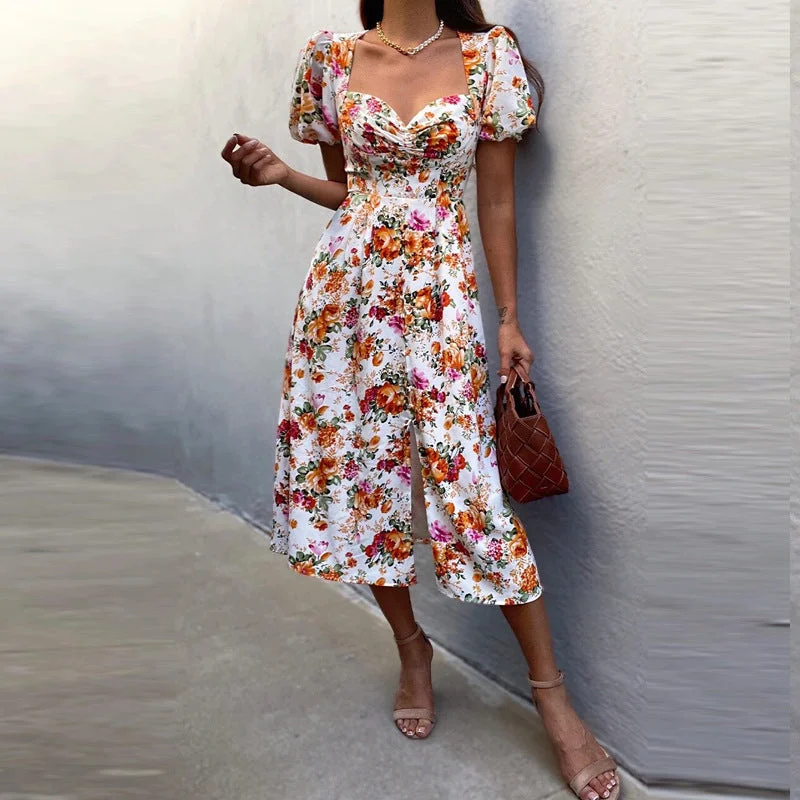 Maxi dresses with a keyhole back for a sexy detail Let A Smile In Floral Maxi Dress