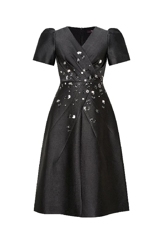 Midi dresses with off - the - shoulder necklines for a flirty look Bautista A-line V-Neck Taffeta Midi Dress Midi dresses with off - the - shoulder necklines for a flirty look Bautista A-line V-Neck Taffeta Midi Dress