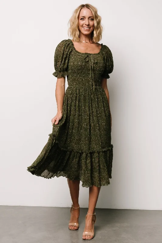 Maxi - inspired midi dresses with flowing fabrics for a beachy vibe Beatrice Smocked Midi Dress | Olive Floral Maxi - inspired midi dresses with flowing fabrics for a beachy vibe Beatrice Smocked Midi Dress | Olive Floral
