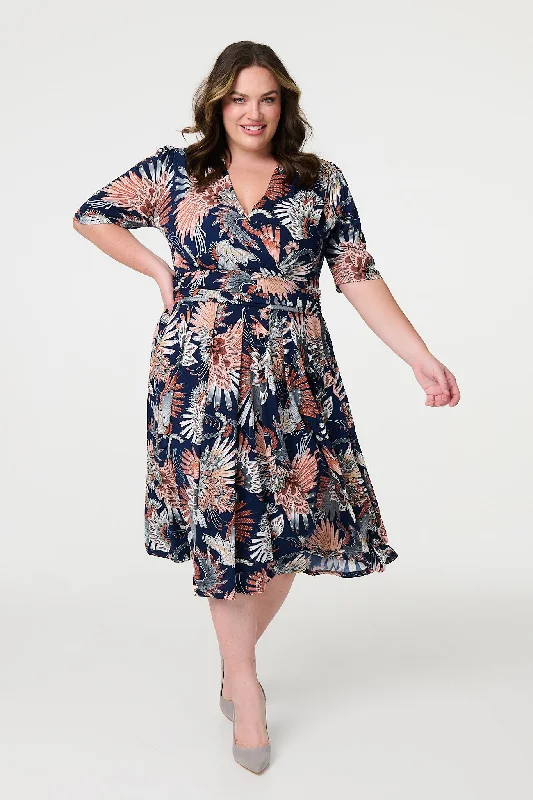Midi dresses with side slits for a sexy and elegant appearance Tropical Print 1/2 Sleeve Midi Wrap Dress Midi dresses with side slits for a sexy and elegant appearance Tropical Print 1/2 Sleeve Midi Wrap Dress