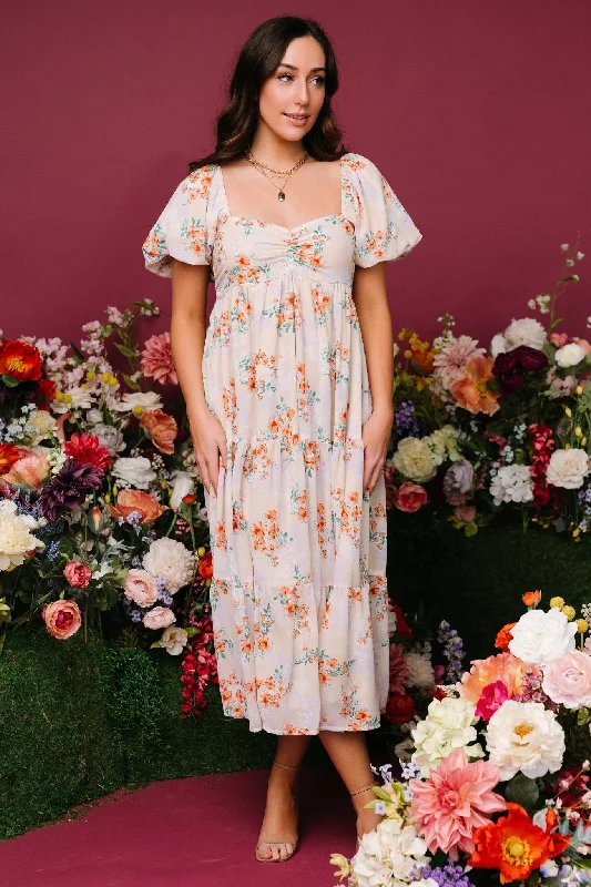 Midi dresses with tiered skirts for a bohemian festival look Molly Midi Dress | Cream Floral Midi dresses with tiered skirts for a bohemian festival look Molly Midi Dress | Cream Floral