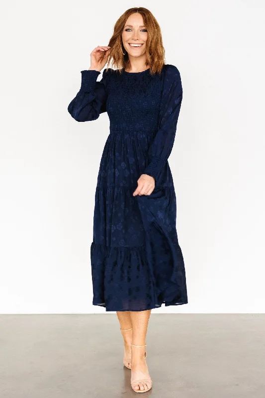 Midi dresses with printed lining for a hidden and stylish detail Stockholm Smocked Dress | Midnight Blue Midi dresses with printed lining for a hidden and stylish detail Stockholm Smocked Dress | Midnight Blue