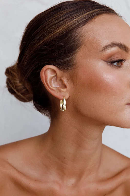 Embroidered wedding guest dresses in earthy tones for a rustic wedding Helena Hoop Earrings Gold