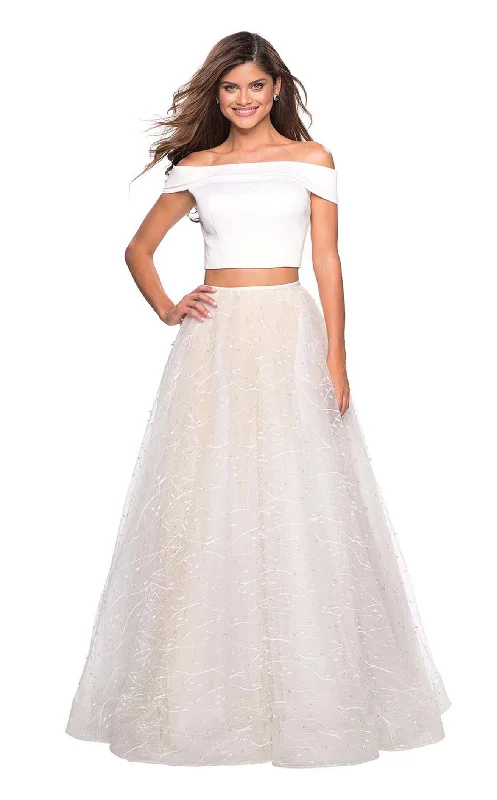 Long - sleeved lace wedding dresses for a modest style​ La Femme 27478 Dress
