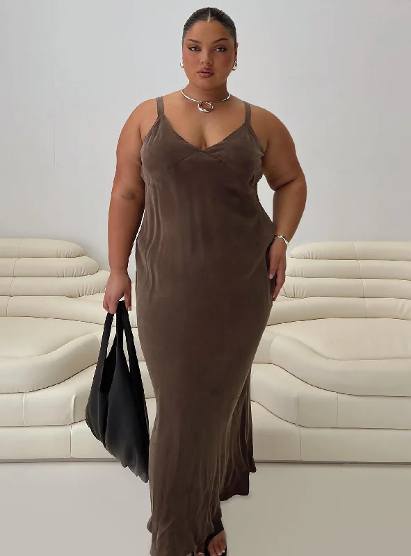 Party dresses with a metallic - thread embroidery for a luxurious touch Laurette Maxi Dress Brown Curve Party dresses with a metallic - thread embroidery for a luxurious touch Laurette Maxi Dress Brown Curve