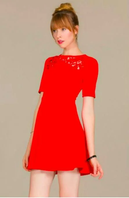 Sleeveless party dresses made of silk for a luxurious feel Maggie Red Crochet Trim Skater dress Sleeveless party dresses made of silk for a luxurious feel Maggie Red Crochet Trim Skater dress