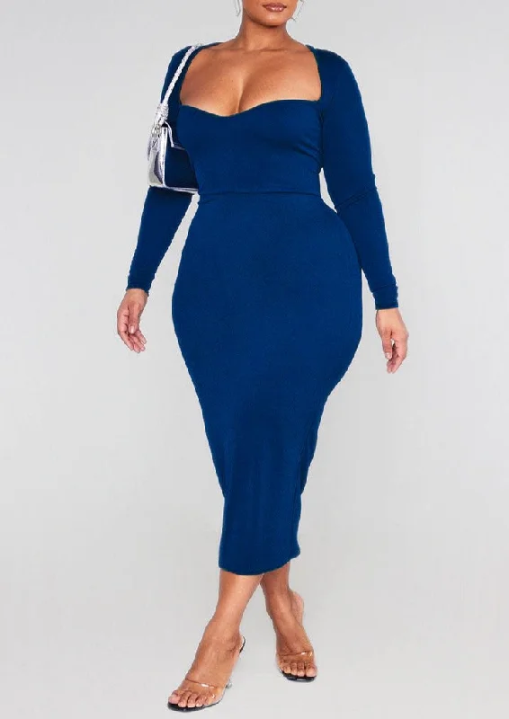 Holiday dresses with adjustable spaghetti straps and a ruched bodice for a customizable and flattering holiday fit REBEKA SWEETHEART NECKLINE MIDI DRESS CURVE Holiday dresses with adjustable spaghetti straps and a ruched bodice for a customizable and flattering holiday fit REBEKA SWEETHEART NECKLINE MIDI DRESS CURVE