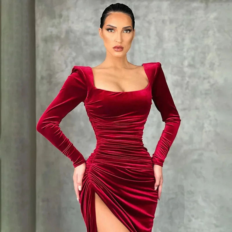 Mini cocktail dresses with a tiered ruffled skirt and a scoop neck Red Velvet Elegant Midi Christmas Party Dress Mini cocktail dresses with a tiered ruffled skirt and a scoop neck Red Velvet Elegant Midi Christmas Party Dress
