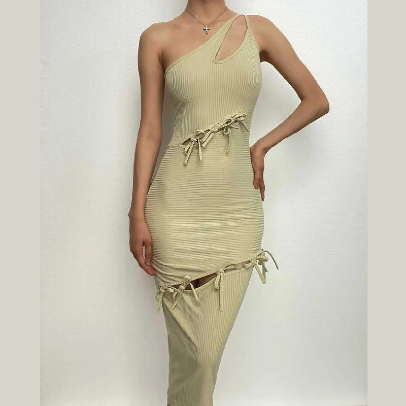 Strapless cocktail dresses with a sweetheart neckline and a full skirt BerryBetty - Ribbed one shoulder hollow out self tie irregular solid midi dress Strapless cocktail dresses with a sweetheart neckline and a full skirt BerryBetty - Ribbed one shoulder hollow out self tie irregular solid midi dress