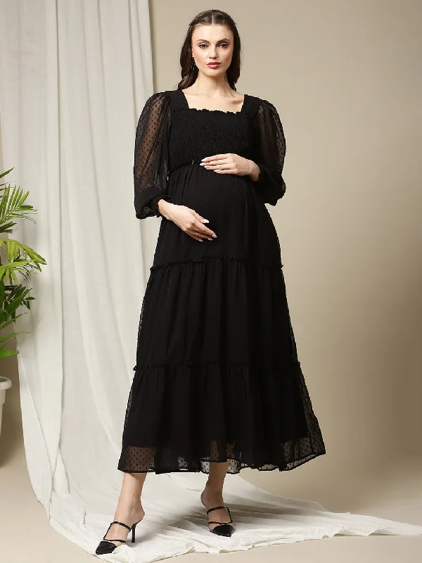 Maternity dress for a baby's first visit to the orchard Maternity Smocked Long Dress Maternity dress for a baby's first visit to the orchard Maternity Smocked Long Dress