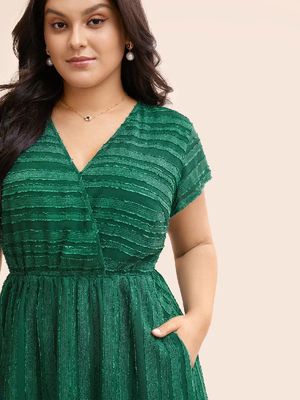  Overlap Collar Plain Textured Midi Dress