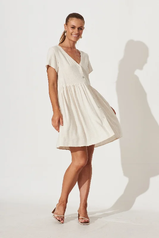 Everyday Dress with Recycled Materials for a Sustainable Choice Horizon Smock Dress In Oatmeal Linen Blend Everyday Dress with Recycled Materials for a Sustainable Choice Horizon Smock Dress In Oatmeal Linen Blend