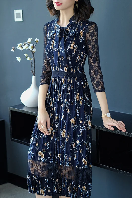Everyday Dress with Peter - pan Collar for a Classic Look TWO PEARS-Long Sleeve Tie Neck Wrinkle Dress Everyday Dress with Peter - pan Collar for a Classic Look TWO PEARS-Long Sleeve Tie Neck Wrinkle Dress