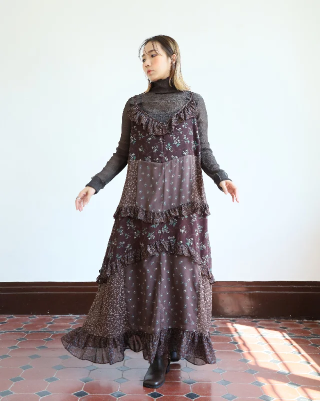 Everyday Dress with V - neck for a Flattering Fit​ Patchwork Ruffle Trimmed Dress