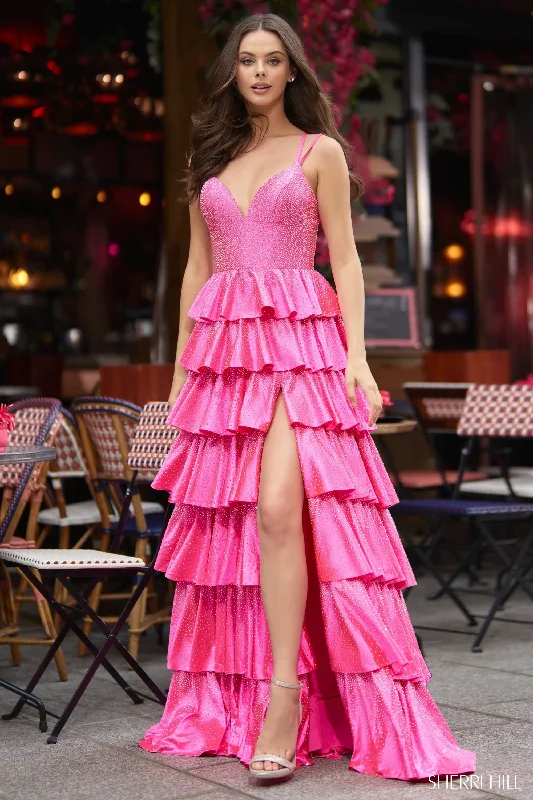 Mermaid - cut formal dresses in satin for a glamorous prom night Sherri Hill 56980