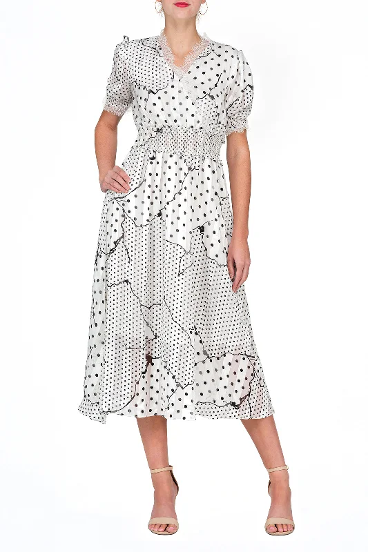 Everyday Dress with Embroidered Patches for a Bohemian Look TWO PEARS-Short Sleeve Dot Print V-neck Elastic Waist Fit & Flare Dress Everyday Dress with Embroidered Patches for a Bohemian Look TWO PEARS-Short Sleeve Dot Print V-neck Elastic Waist Fit & Flare Dress