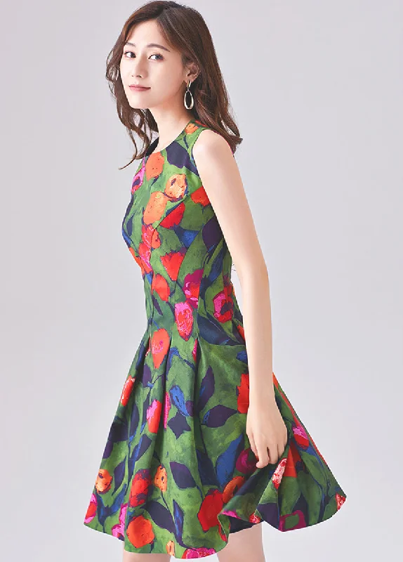 Everyday Dress with Sequined Appliques for a Sparkling Effect SCANDINAVIA-Sleeveless Floral A-line Dress Everyday Dress with Sequined Appliques for a Sparkling Effect SCANDINAVIA-Sleeveless Floral A-line Dress